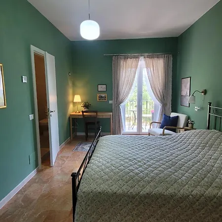 Mavi Maenza
